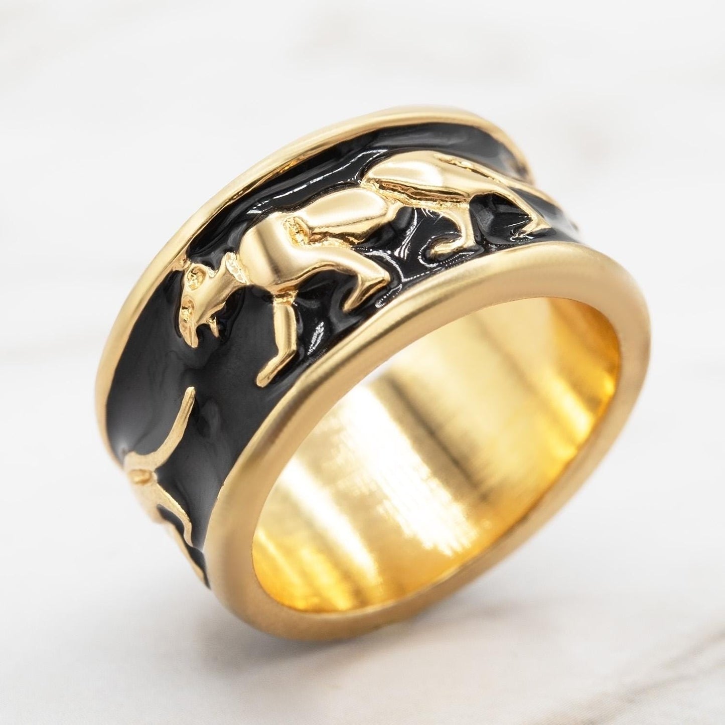 Vintage Ring 1970s Black Enamel Tiger Panter Lion Motif 18k Gold Electroplated Ring for Women or Men Band Statement Layering Unique Rings