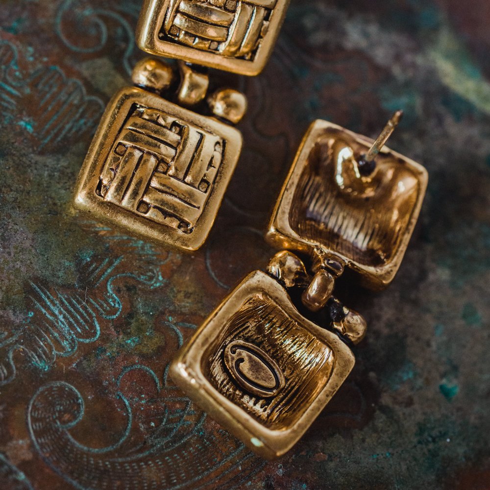 Vintage Oscar de la Renta Signed Gold Plated Dangle Earrings