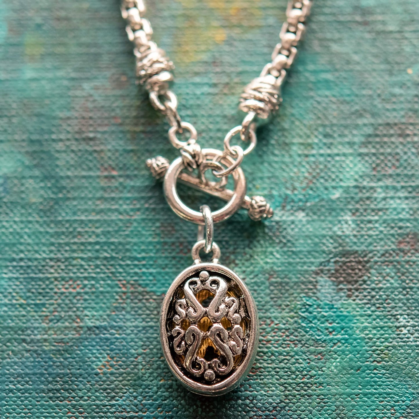 Vintage Oscar De La Renta 16 Inch Yellow and White Gold Tone Pendant Necklace #OSN-445-WY