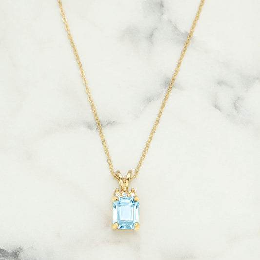 Vintage Aquamarine and Clear Crystal Women's Jewelry Pendant Necklace Made in the USA #N996-AYG