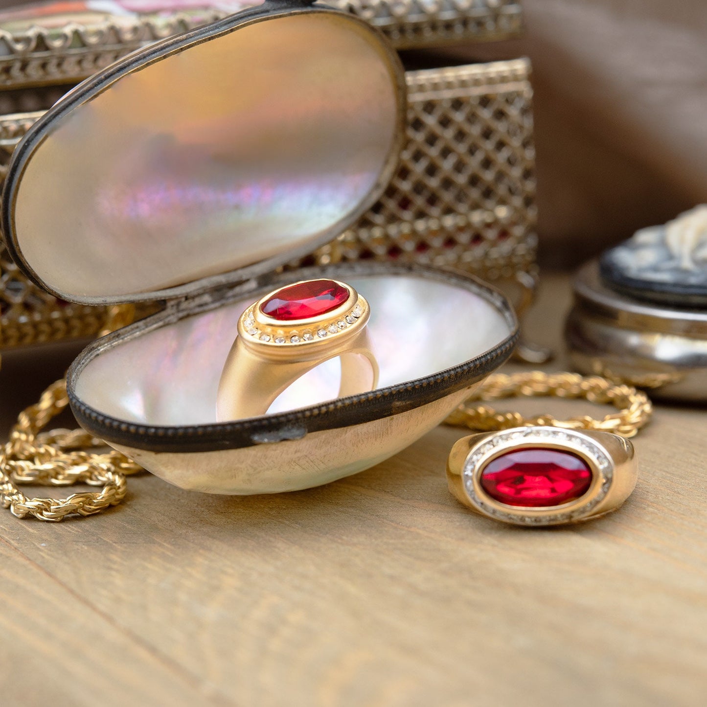 Vintage Ring Ruby Clear Austrian Crystals 18k Gold Polished Finish Womans Antique Rings For Women