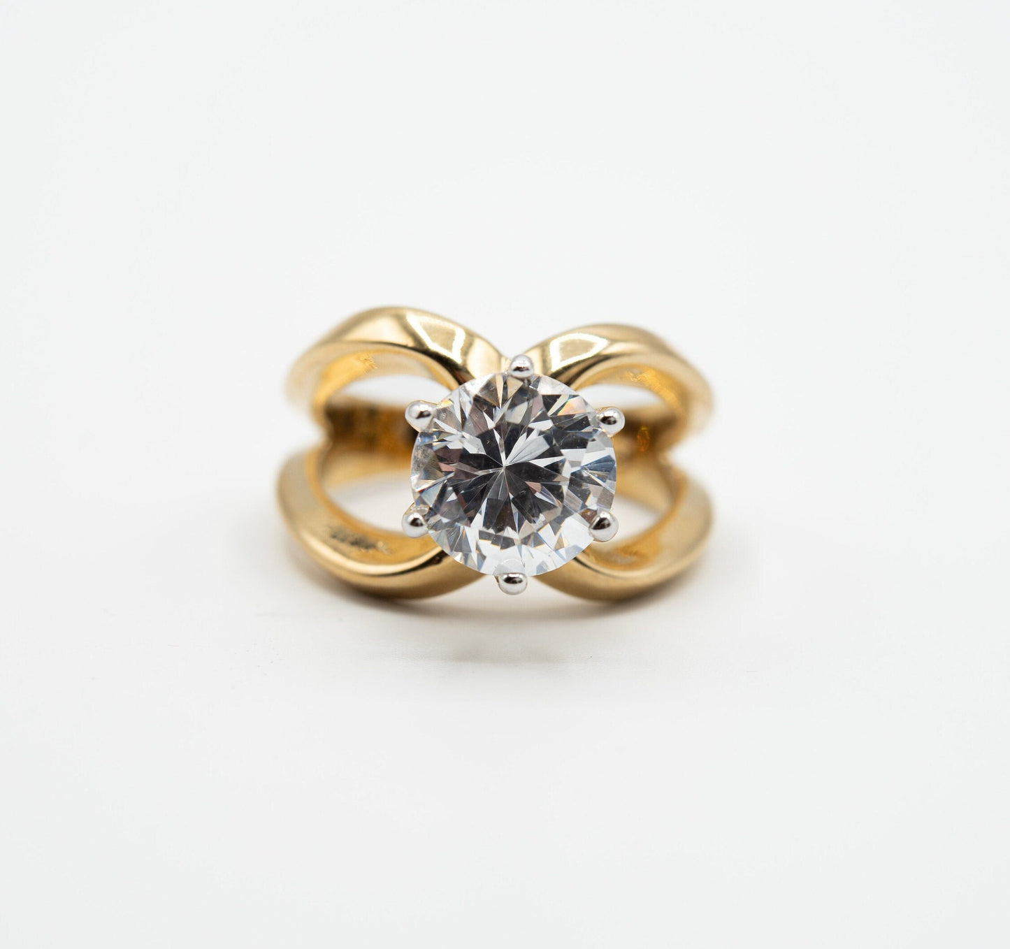 Women's Vintage 8 ct. Marquise Cut Cubic Grade AAAAA Zirconia Solitaire Engagement Style Ring 18KT Gold Electroplated