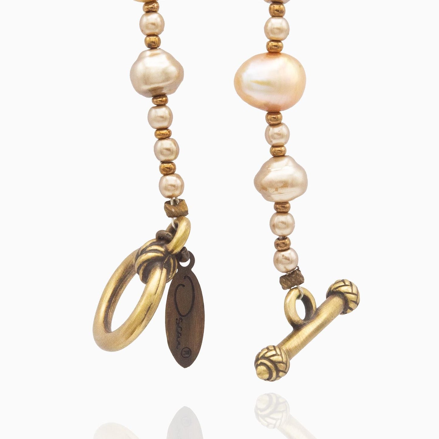 Vintage Oscar De La Renta 16 Inch Genuine Fresh Water Pearl Necklace