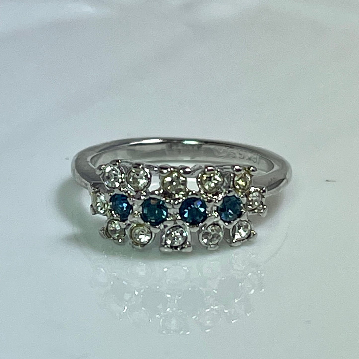 Vintage Ring Emerald or Sapphire and Clear Austrian Crystals 18k Gold Electroplated Cluster Made in USA