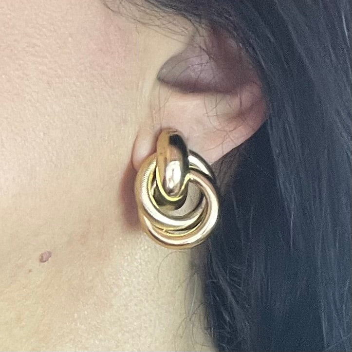 Vintage Earrings Oscar de la Renta Antique Gold Tone Pierced Earrings for Women OSE-738-Y