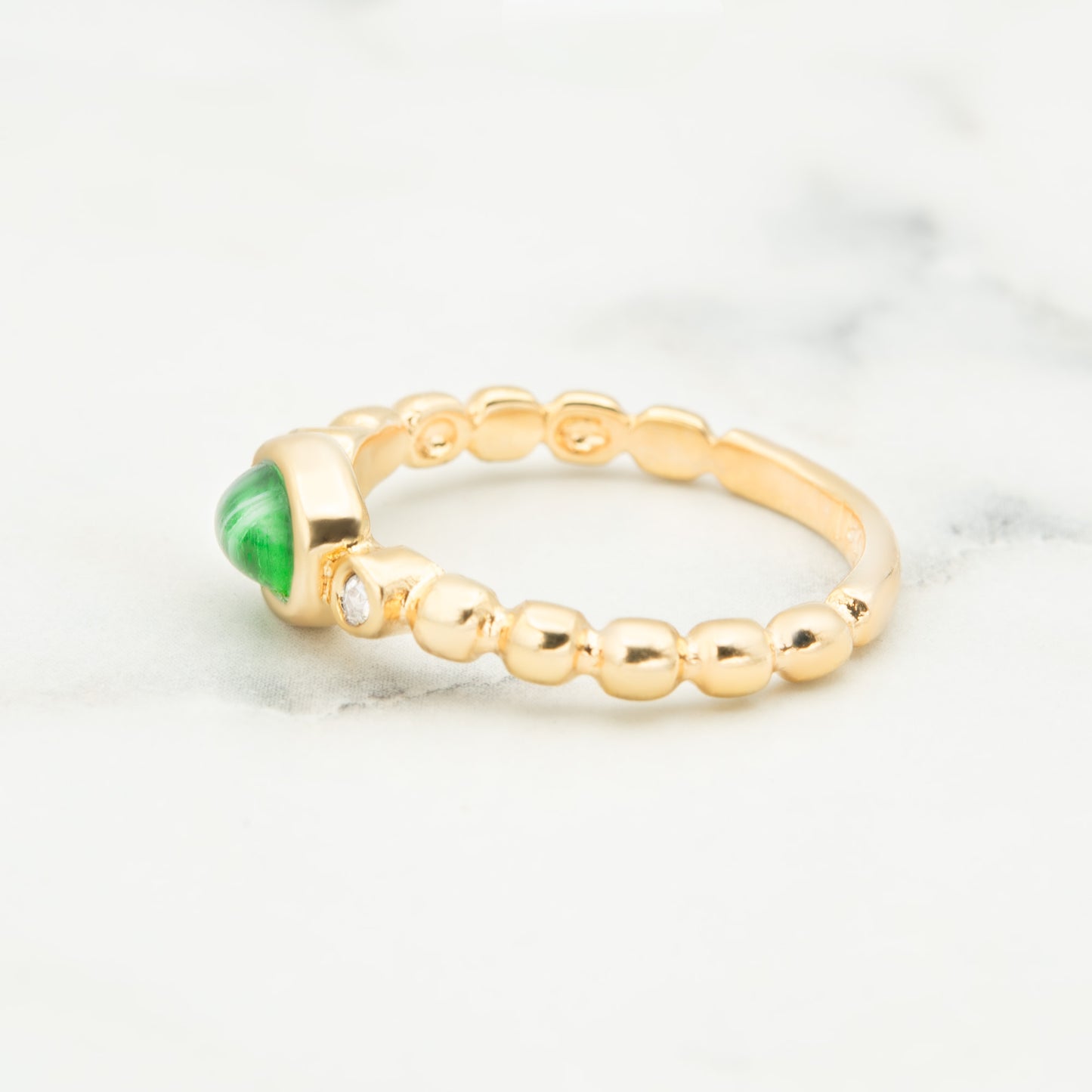 Vintage Ring Cabochon and Clear Crystal 18kt Gold Antique Womans Ring R2683