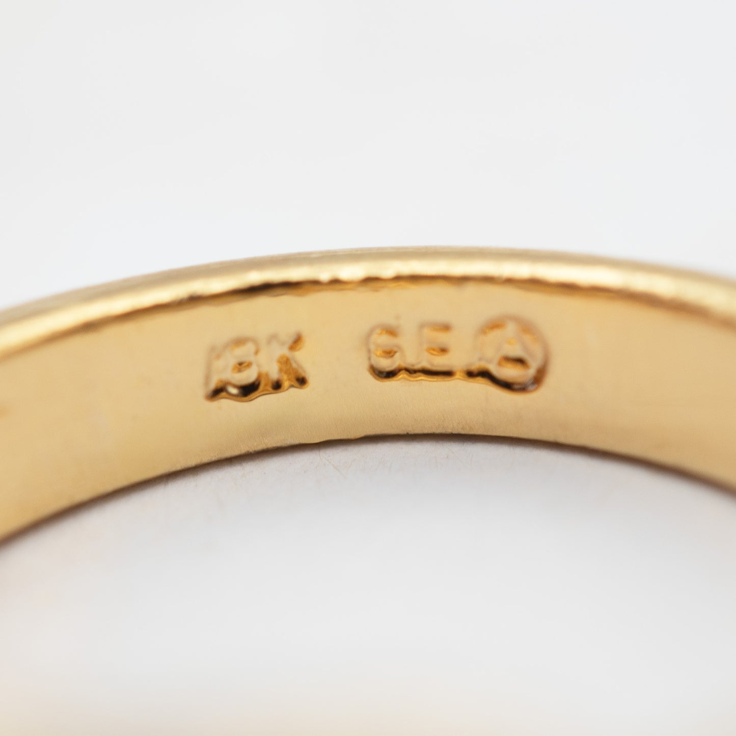 Vintage Ring Pave Trillion Cut Womens Ring Austrian Crystals Birthstone Antique 18k Gold Electroplated Band R2932