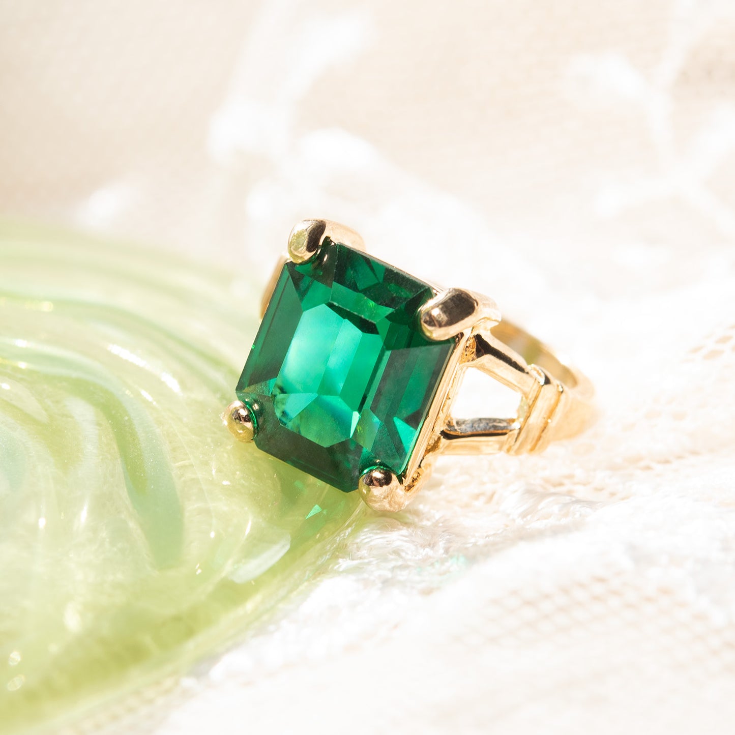 Vintage Ring Emerald Swarovski Crystal Ring 18k Gold Antique Womans Jewelry Handmade Size Emerald R3825