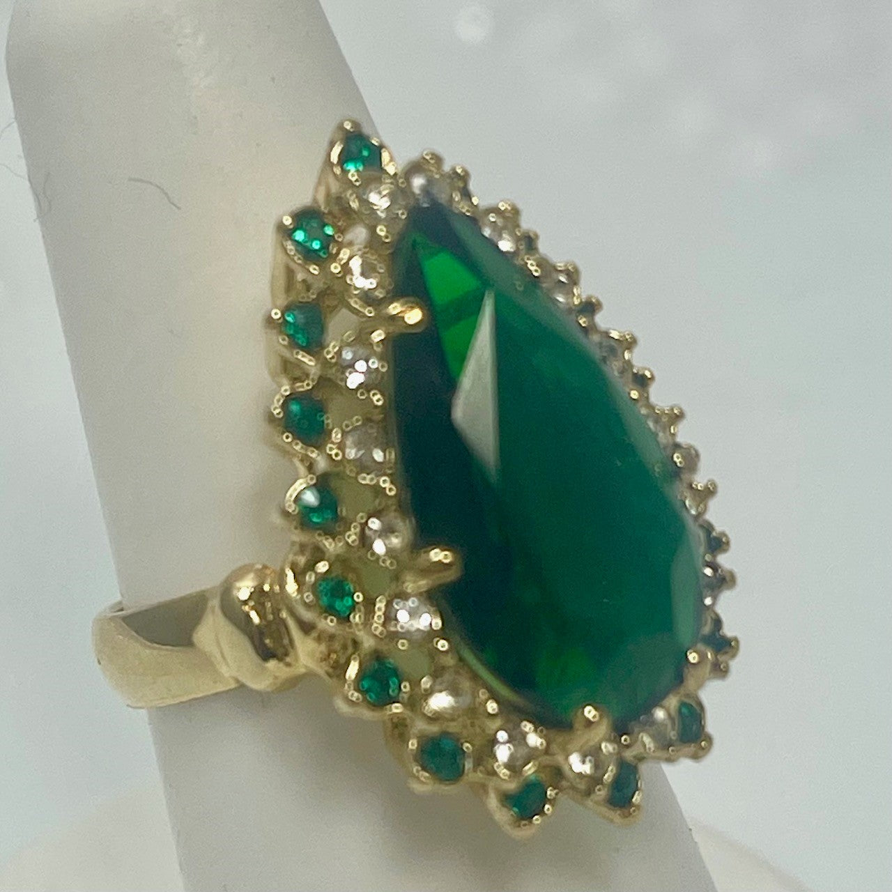 Victorian Style Ring Austrian Crystals 18k White or Yellow Gold Cocktail Ring Antique Womans #R212