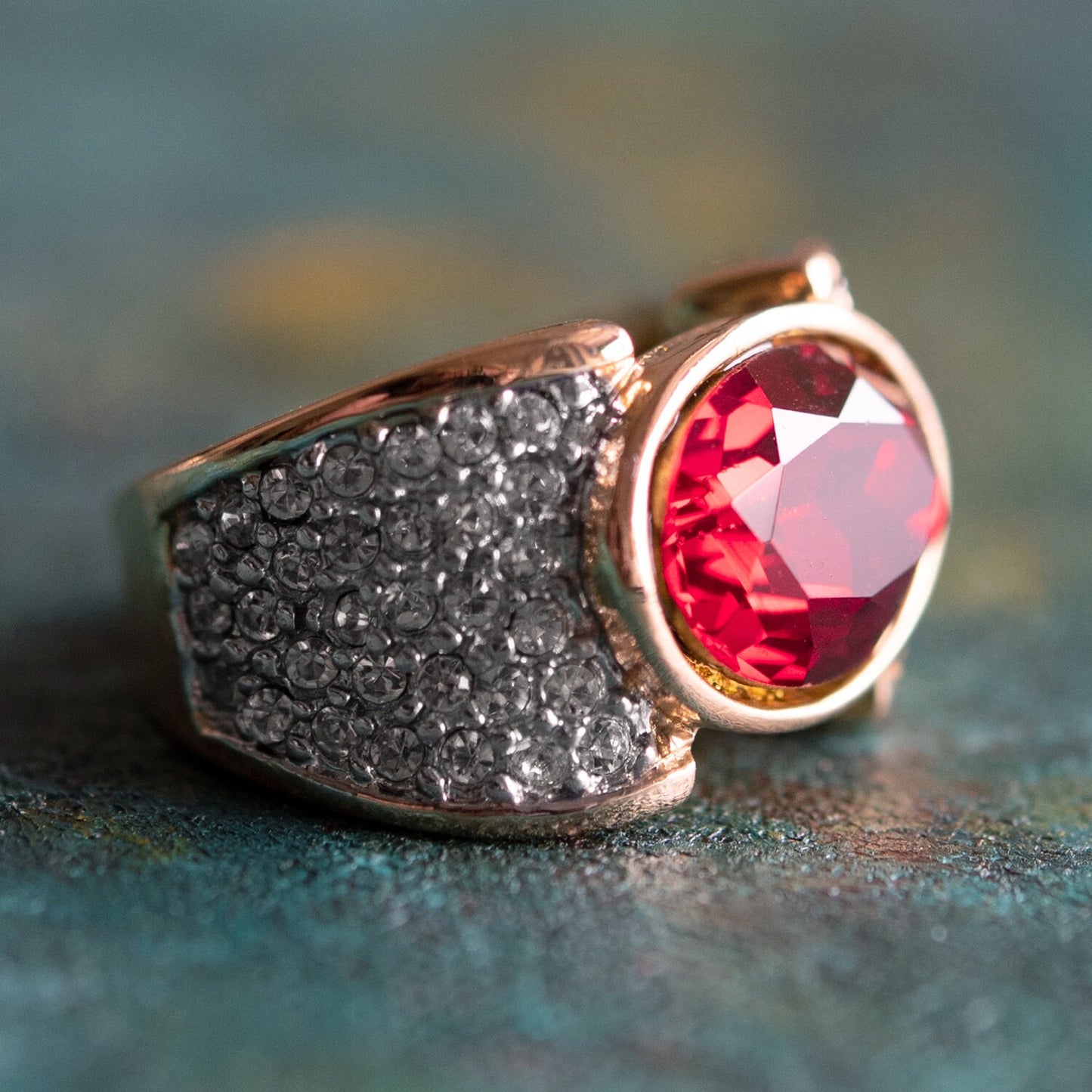 Women's Vintage Ring Genuine Stones, Austrian Crystals Cocktail Ring 18k Yellow Gold Electroplated R1934