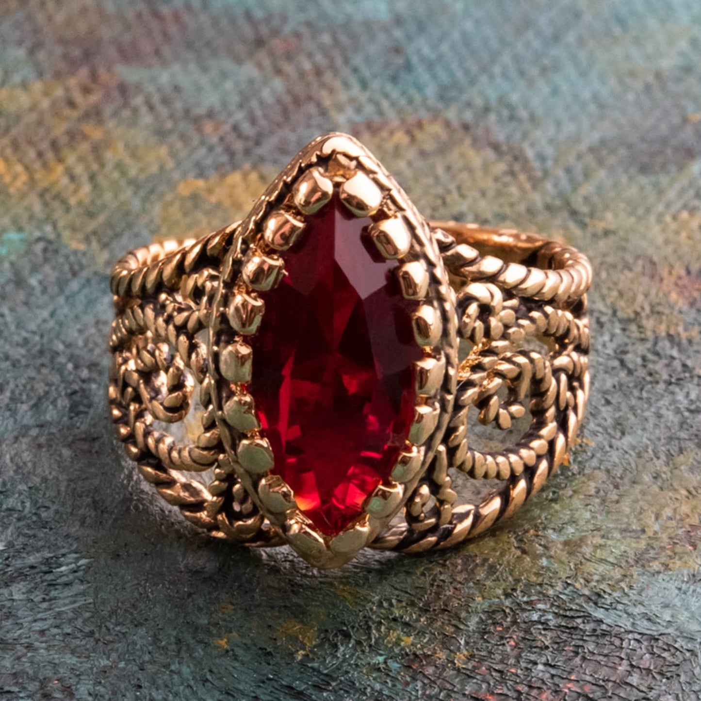 Vintage Ring Austrian Crystal Antique 18k Gold Filigree Edwardian Style Womans Victorian Jewelry R1444