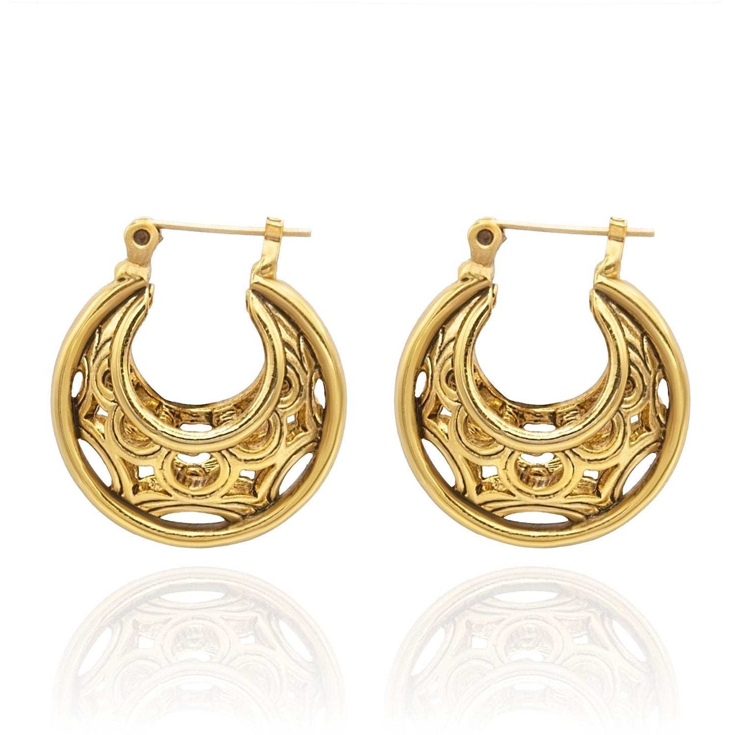 Womens Vintage Oscar de la Renta Small Hoop Earrings Open Cutout Design Gold Plated Sterling Silver Post OSE-244-Y