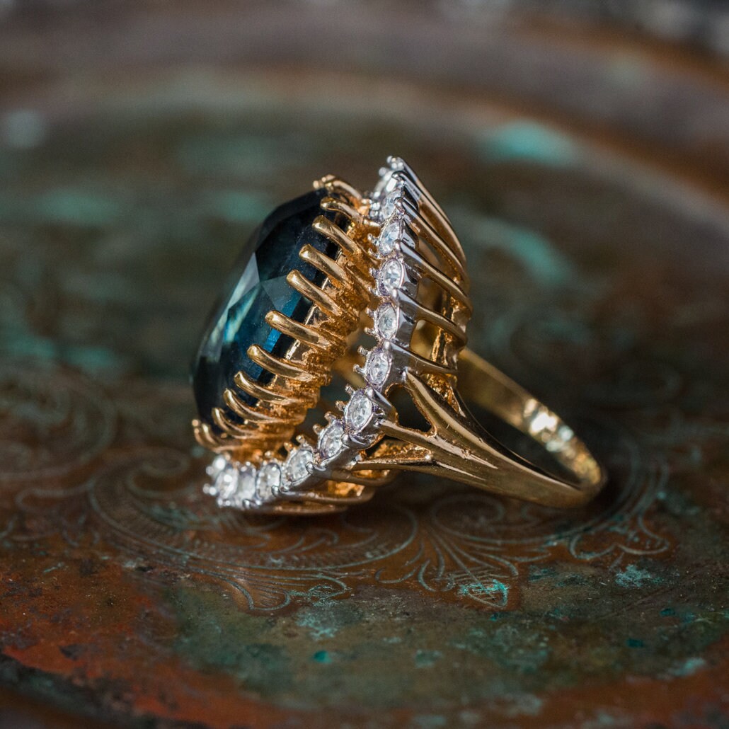 Vintage Women's Statement Crystal Cocktail Ring 18k Gold Electroplated