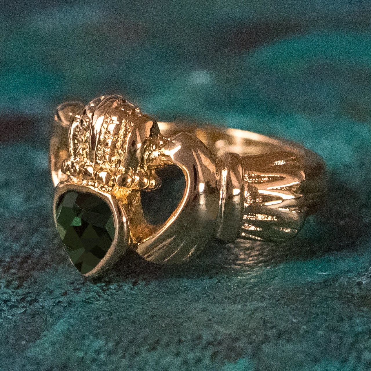 Vintage Jewelry Austrian Crystal Claddagh Ring 18k Yellow or White Gold Electroplated Ring for Man or Woman
