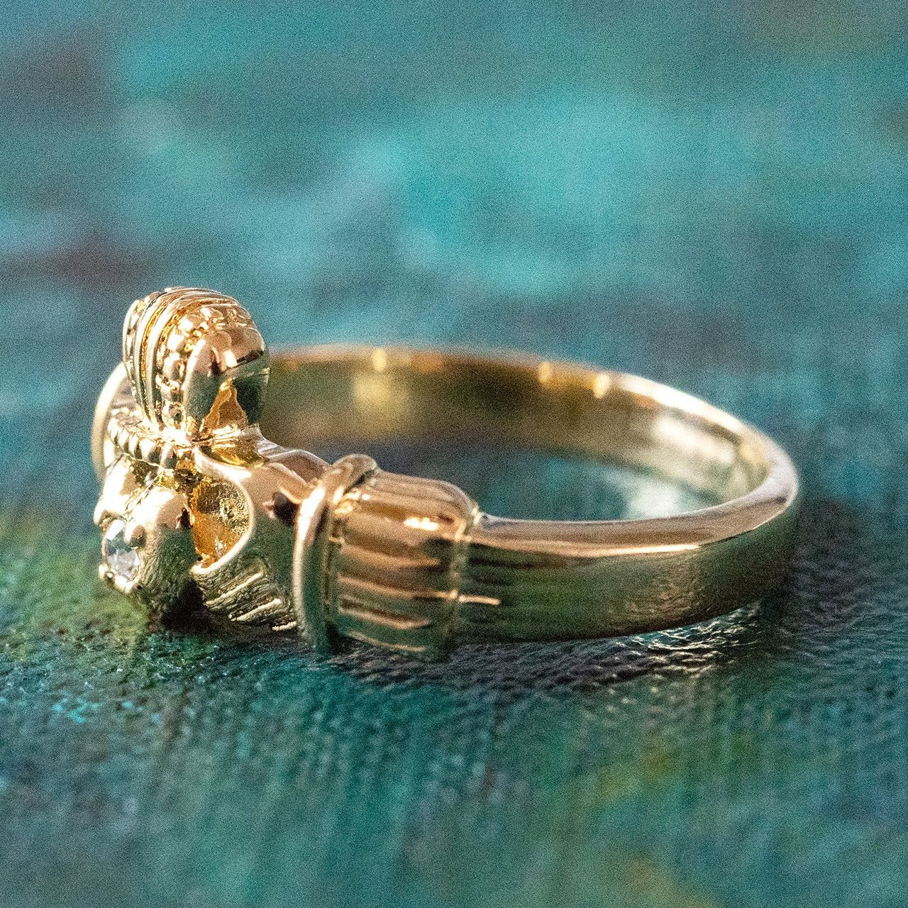 Vintage Jewelry Clear Austrian Crystal Claddagh Ring 18k Yellow Gold Electroplated Made in the USA