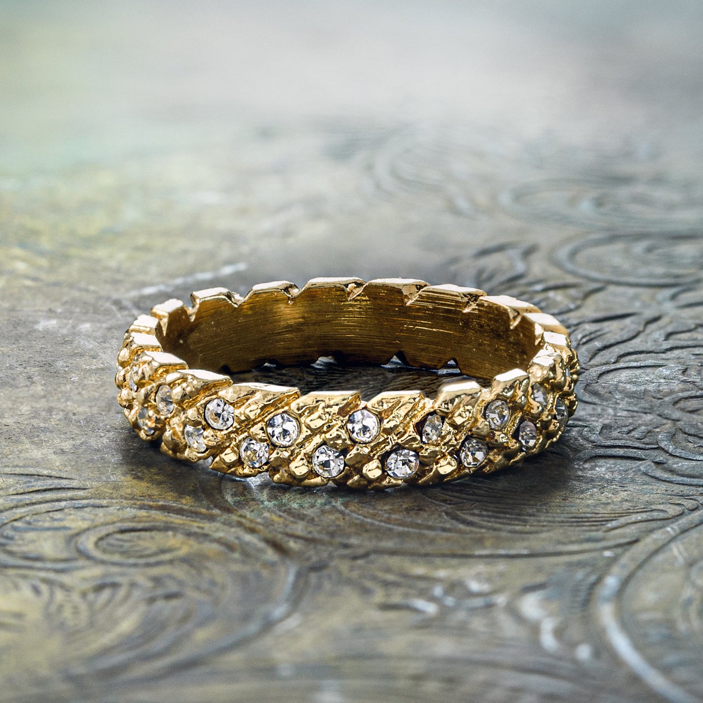 vintage-wedding-band-yellow-gold-plated-clear-Austrian-crystals