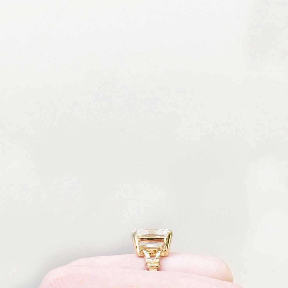 Vintage Ring Emerald Swarovski Crystal Ring 18k Gold Antique Womans Jewelry Handmade Size Emerald R3825