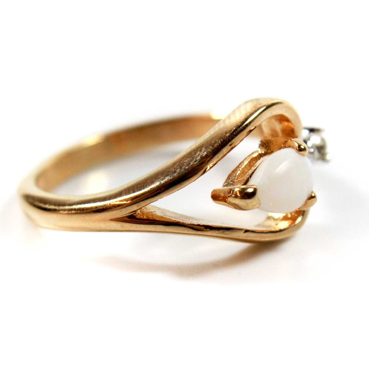 Vintage Ring 1970s Genuine Opal Heart Ring Swarovski Crystal Opalo Womans Jewelry Dainty Stacking Rings #852 Size: undefined
