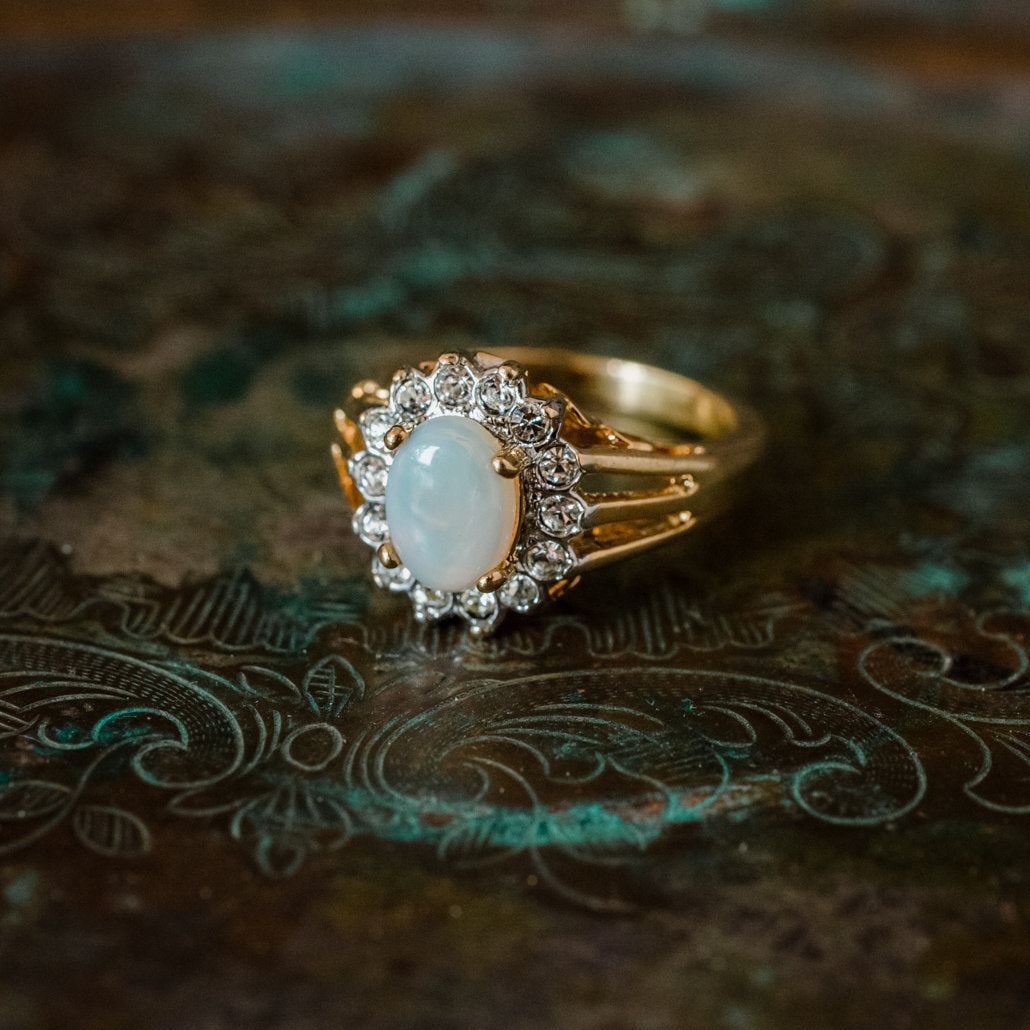Vintage Jewelry Genuine Stone or Crystal Surrounded by Clear Austrian Crystals Ring Made in the USA