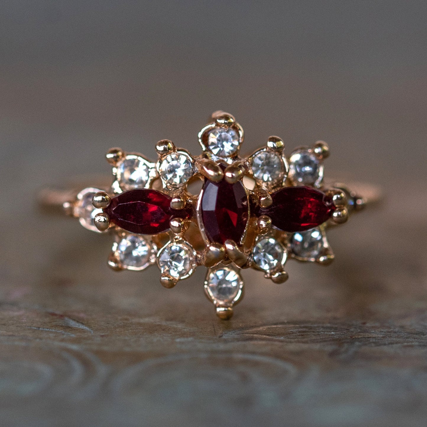 vintage-garnet-clear-Austrian-crystal-gold-plated-ring