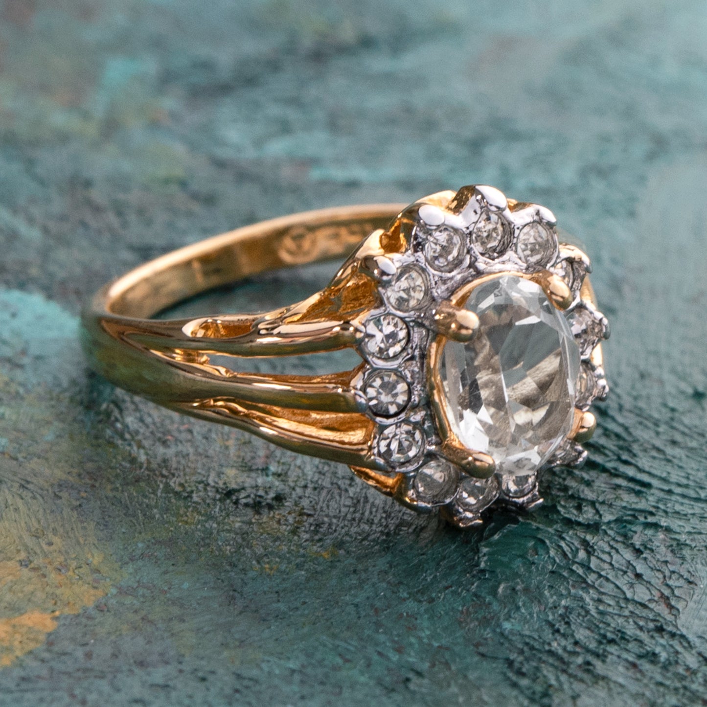 Vintage Jewelry Genuine Stone or Crystal Surrounded by Clear Austrian Crystals Ring Made in the USA