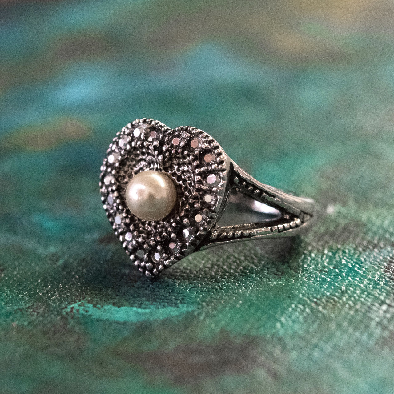 Vintage Ring Pearl and Swarovski Crystal Heart Ring Antique 18k