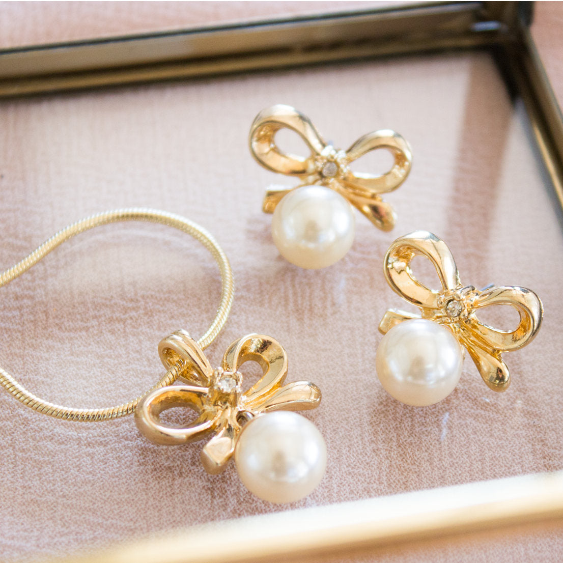 Vintage Earrings Pearl Earring and Necklace Set Gold Tone with Swarovski Crystal Antique Handmade Jewelry #EN580