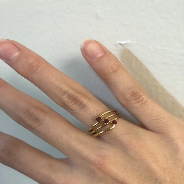 Vintage Genuine Stones 18k Yellow Gold Electroplated Ring Made in USA Antique Princess Rings