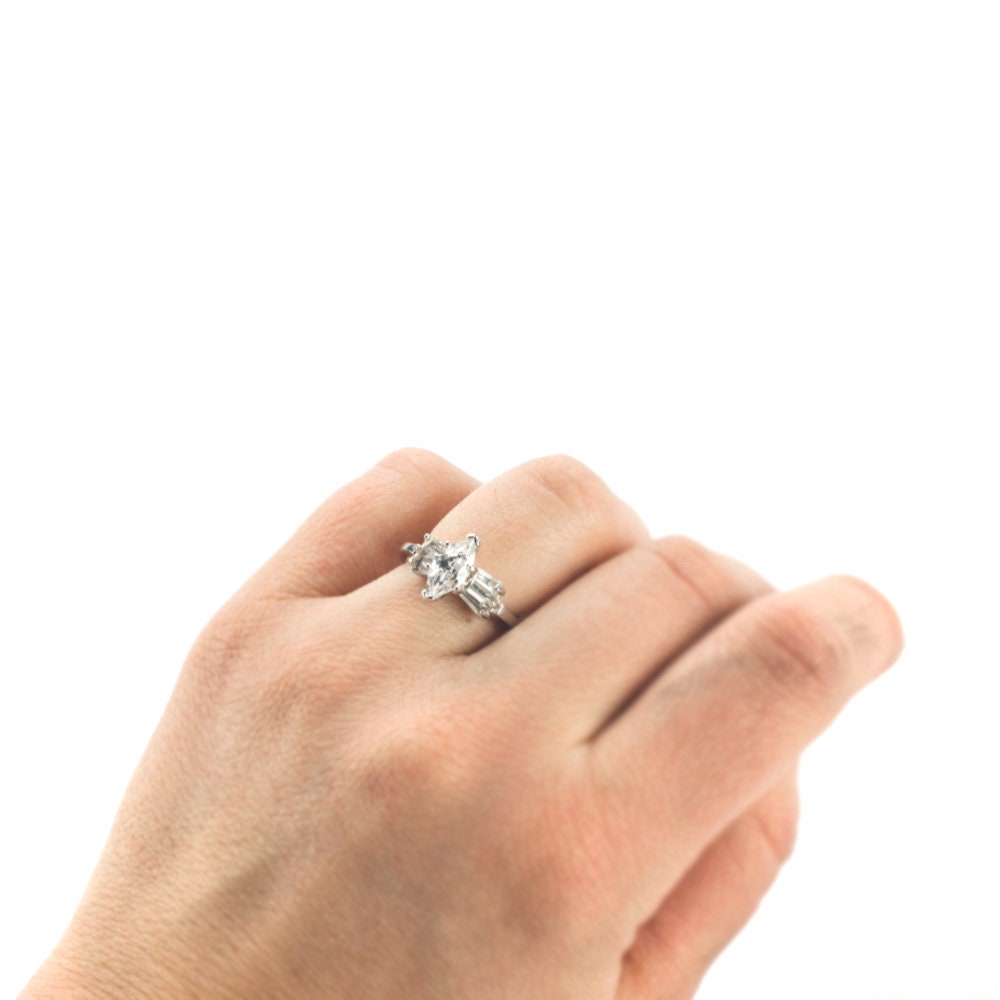 Vintage Ring 1980s 18k White Gold Silver Plated Marquis Shaped Cubic Zirconia Engagement Style Ring #R3078 - Limited Stock - Never Worn