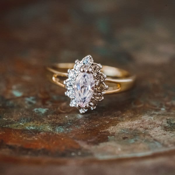 Vintage Ring Austrian Crystal Engagement Antique 18kt White or Yellow Gold Jewelry for Women #R1314