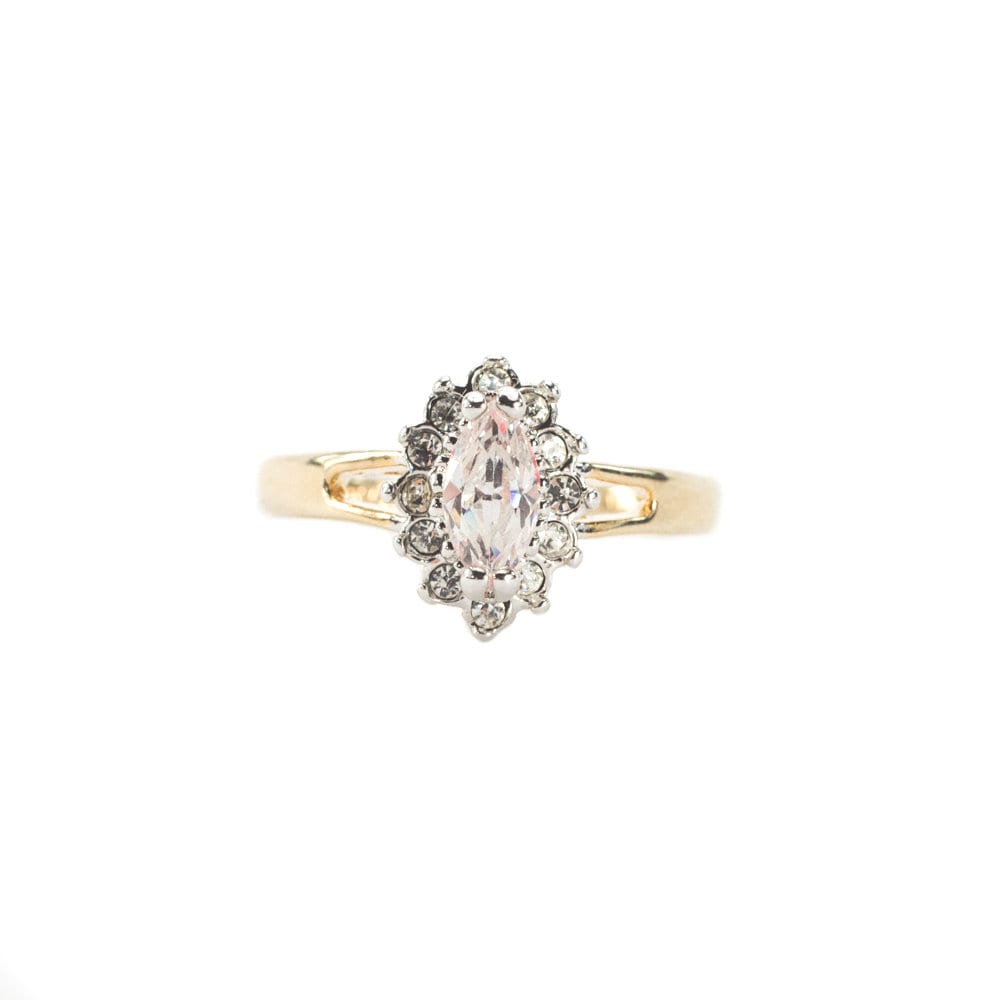 Vintage Ring Clear Cubic Zirconia 18kt Gold Womans Engagement Antique Jewlery CZ Handmade #R1314 - Limited Stock - Never Worn