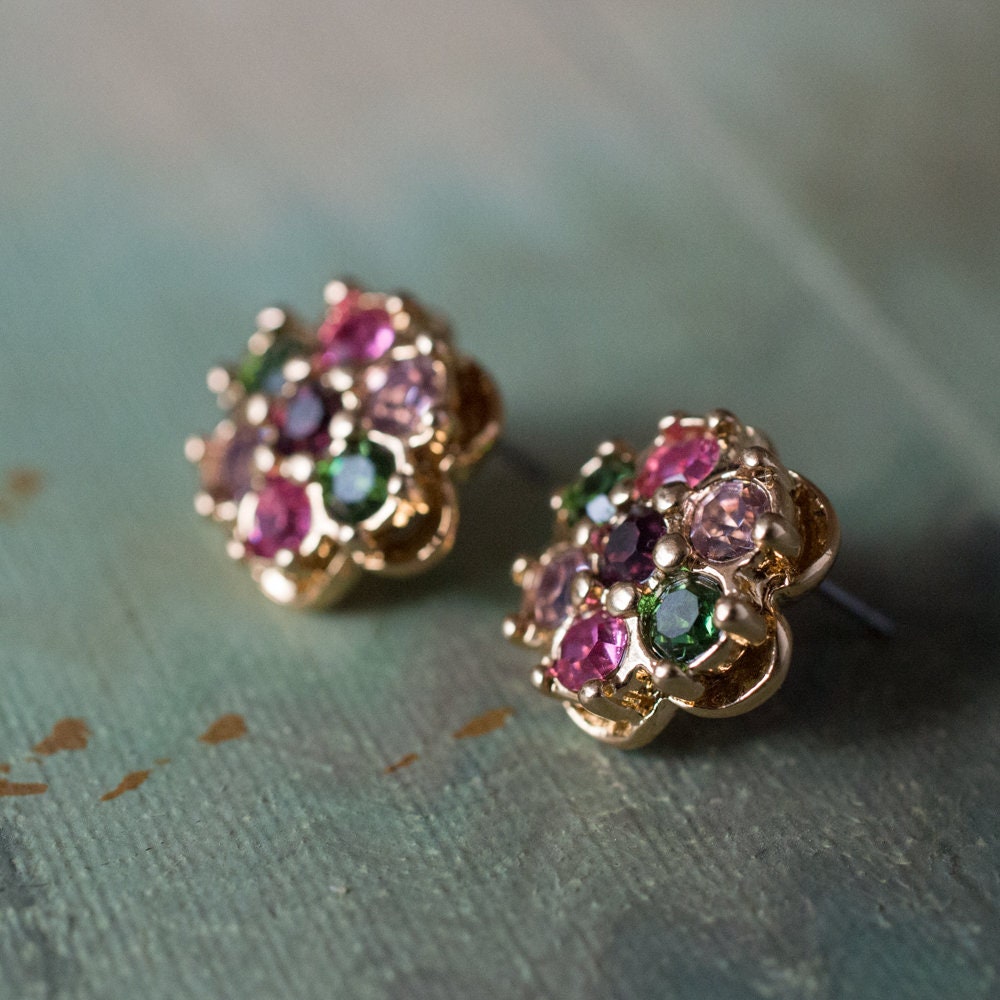 Vintage Earrings Flower Pierced Earrings 18k Gold E3024 - Limited Stock - Never Worn