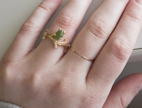 Vintage Ring Genuine Jade 18k Gold Twig Style Ring Antique Womans Jewelry R580 - Limited Stock - Never Worn