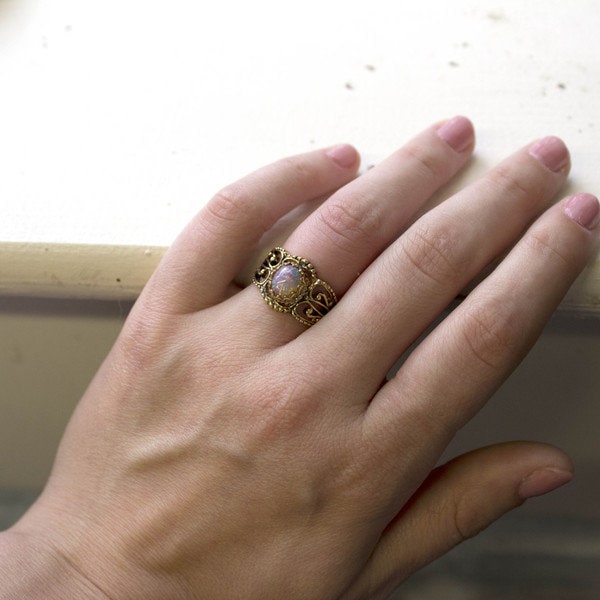 Vintage Ring Harlequin Opal Filigree Ring Antique 18k Gold Womans Jewelry Handmade Opalo Anillos R142 - Limited Stock - Never Worn