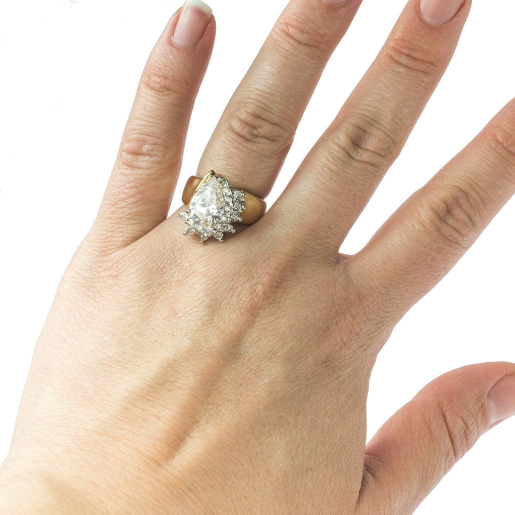 Vintage Ring Clear Cubic Zirconia Clear Swarovski Crystals 18kt Gold Antique Womans Jewelry Engagement R3163 - Limited Stock - Never Worn