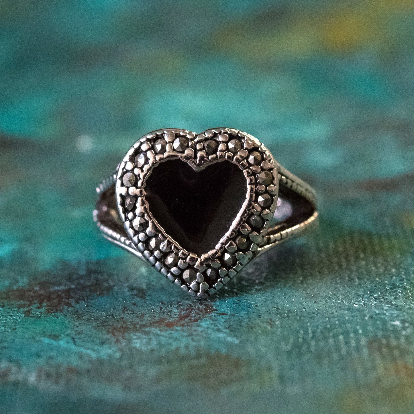 Vintage Ring Pearl and Swarovski Crystal Heart Ring Antique 18k White Gold Silver Womans Jewelry R1757