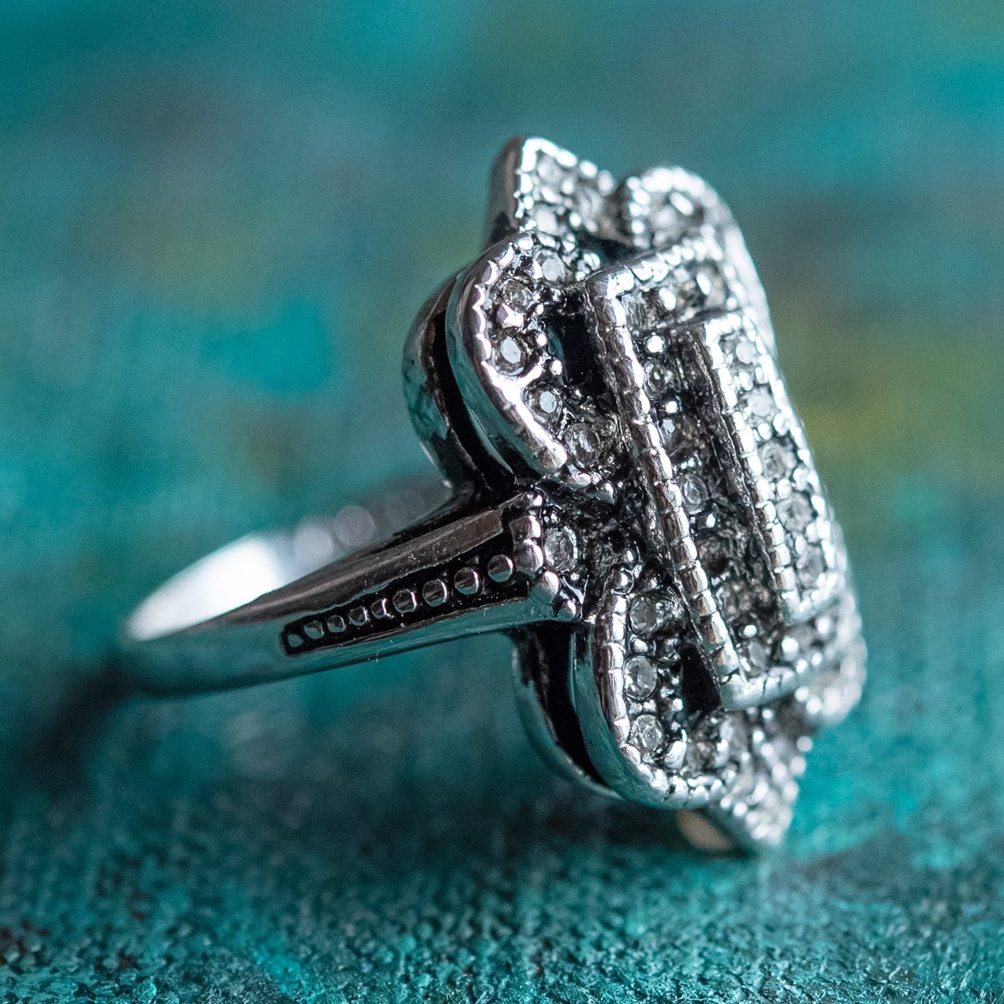 Vintage Ring Clear Swarovski Crystal Antique 18k White Gold Silver Antique Womans Jewlery #R1415 - Limited Stock - Never Worn