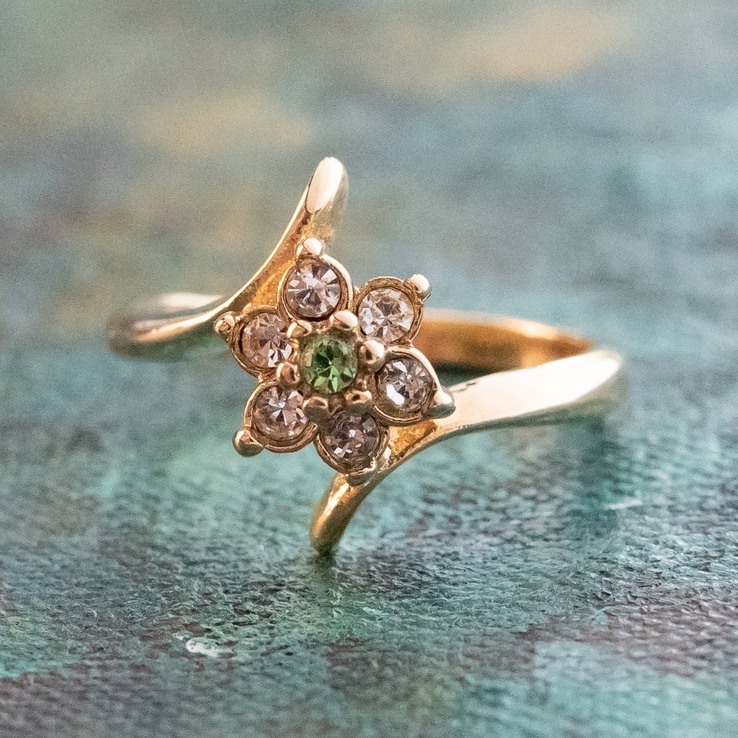 Vintage Ring 1970's Peridot and Swarovski Crystal Ring 18kt Gold Ring R842 - Limited Stock - Never Worn