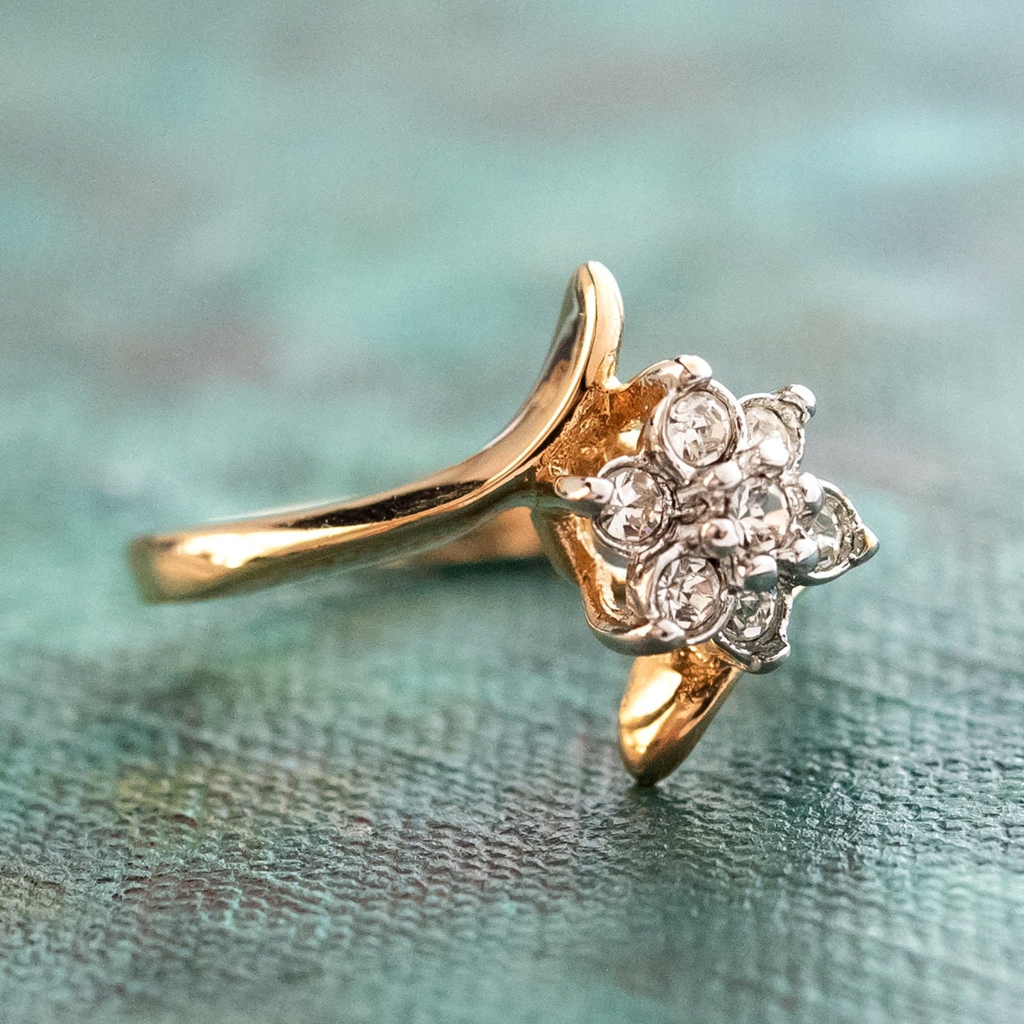 Vintage Ring 1970's Clear Swarovski Crystal Ring 18kt Gold Ring R842 Antique Rings - Limited Stock - Never Worn