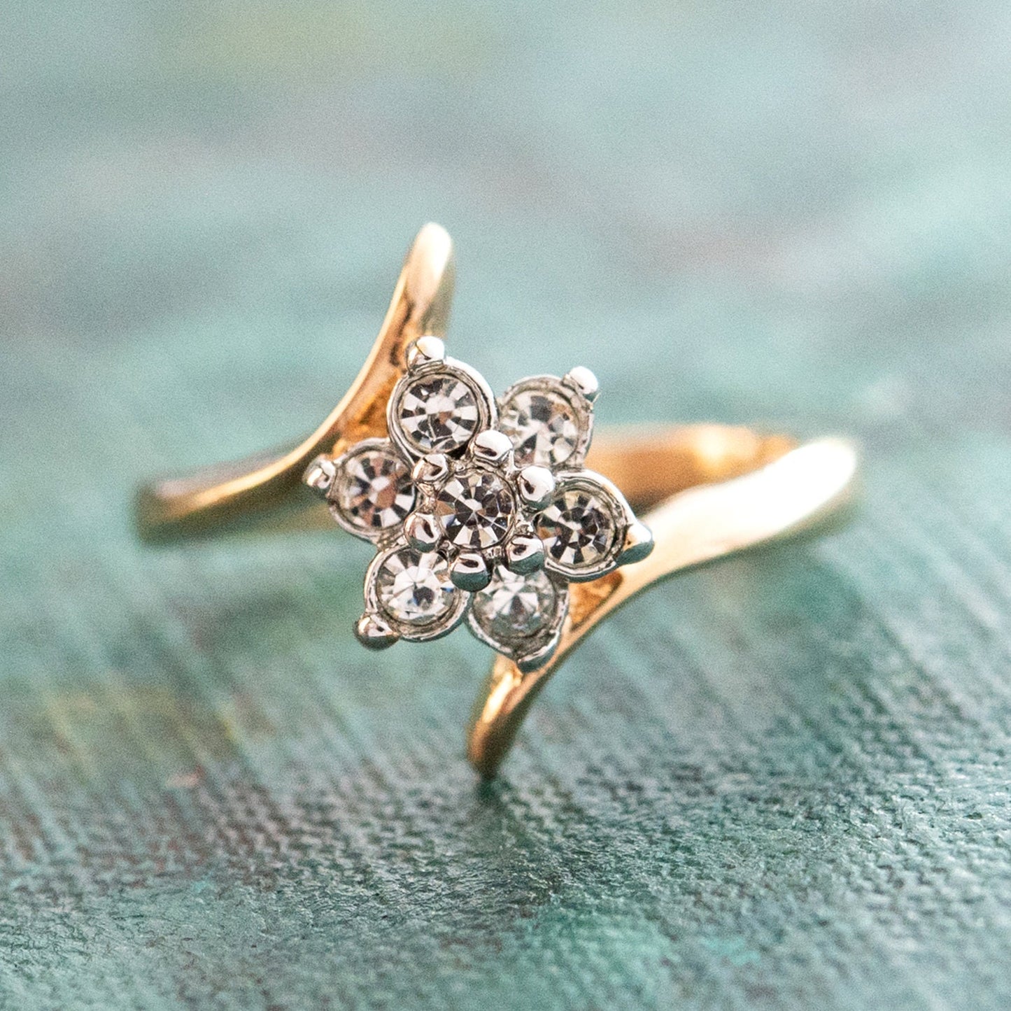 Vintage Ring 1970's Clear Swarovski Crystal Ring 18kt Gold Ring R842 Antique Rings - Limited Stock - Never Worn