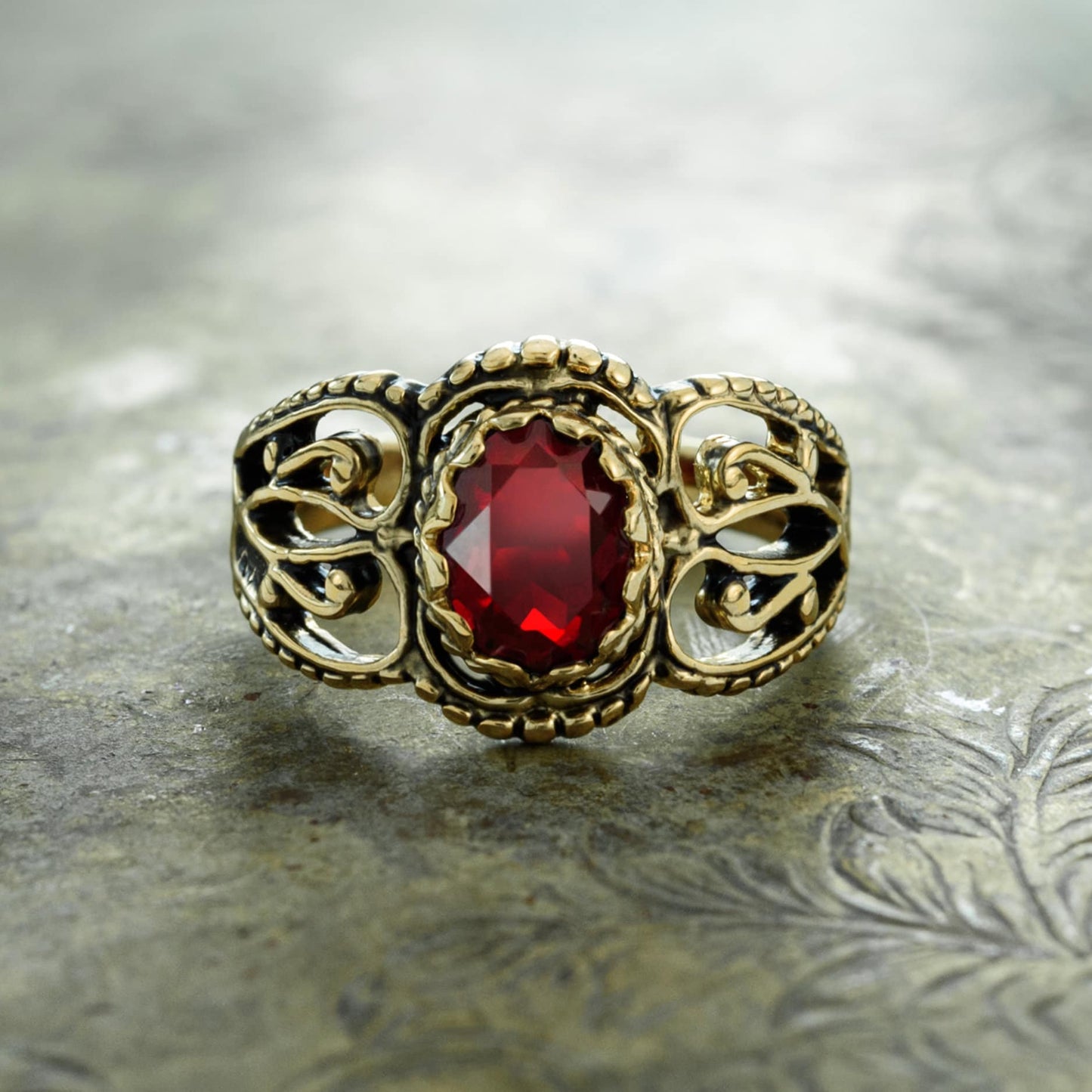Vintage Ring Ruby Crystal Filigree Ring Antique 18k Gold R142 - Limited Stock - Never Worn