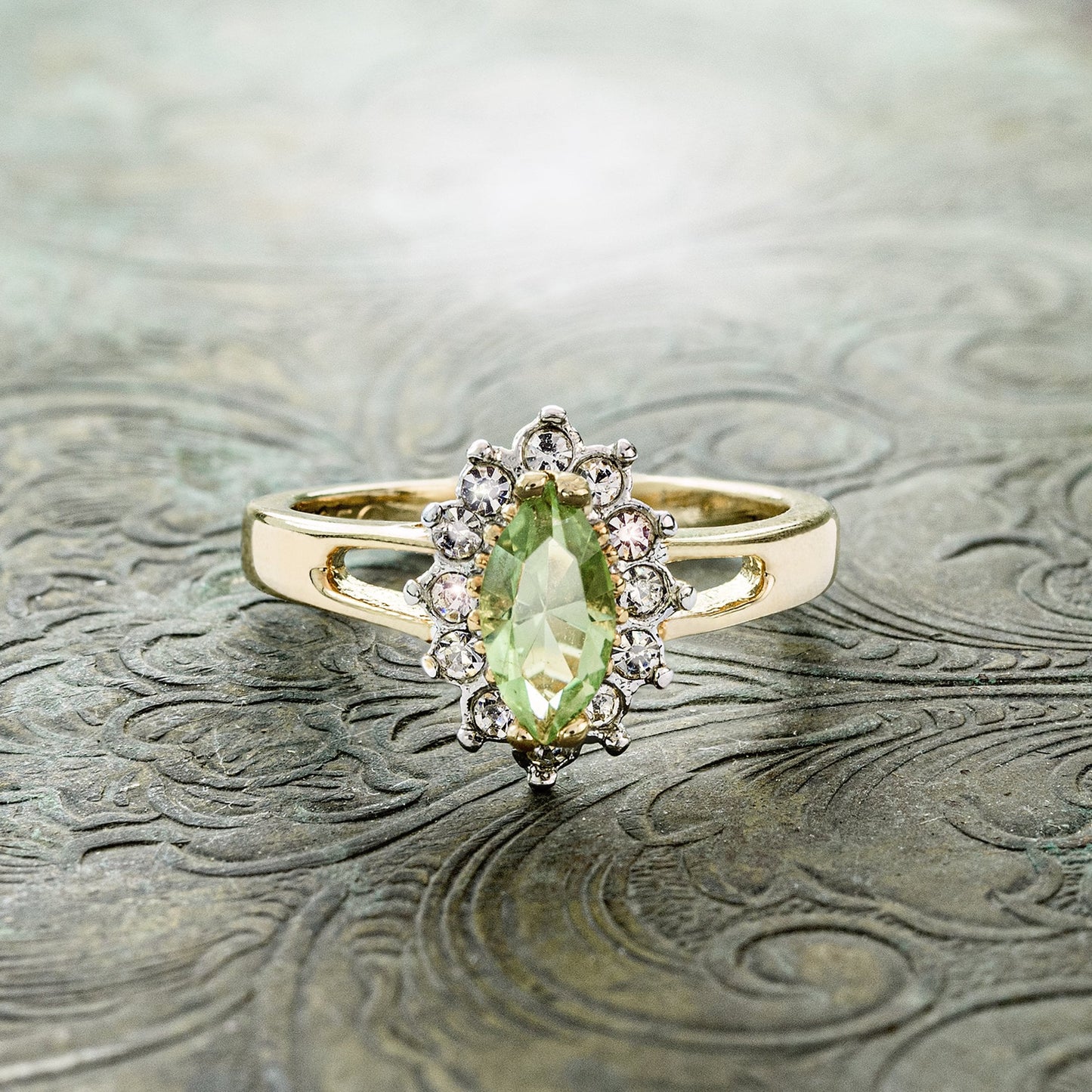 Vintage Ring Austrian Crystal Engagement Antique 18kt White or Yellow Gold Jewelry for Women #R1314