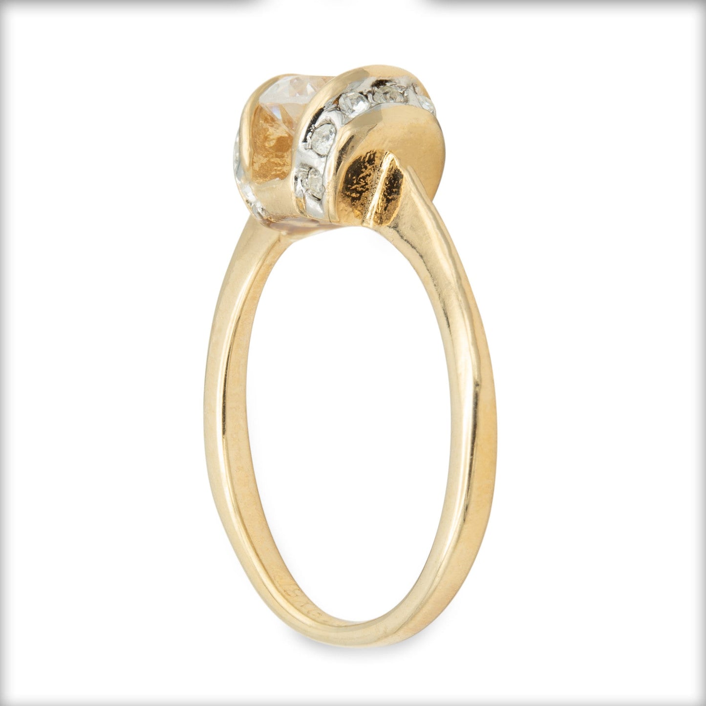 Vintage Ring Cubic Zirconia Solitaire Engagement Style Ring 18KT Gold #R3464 - Limited Stock - Never Worn