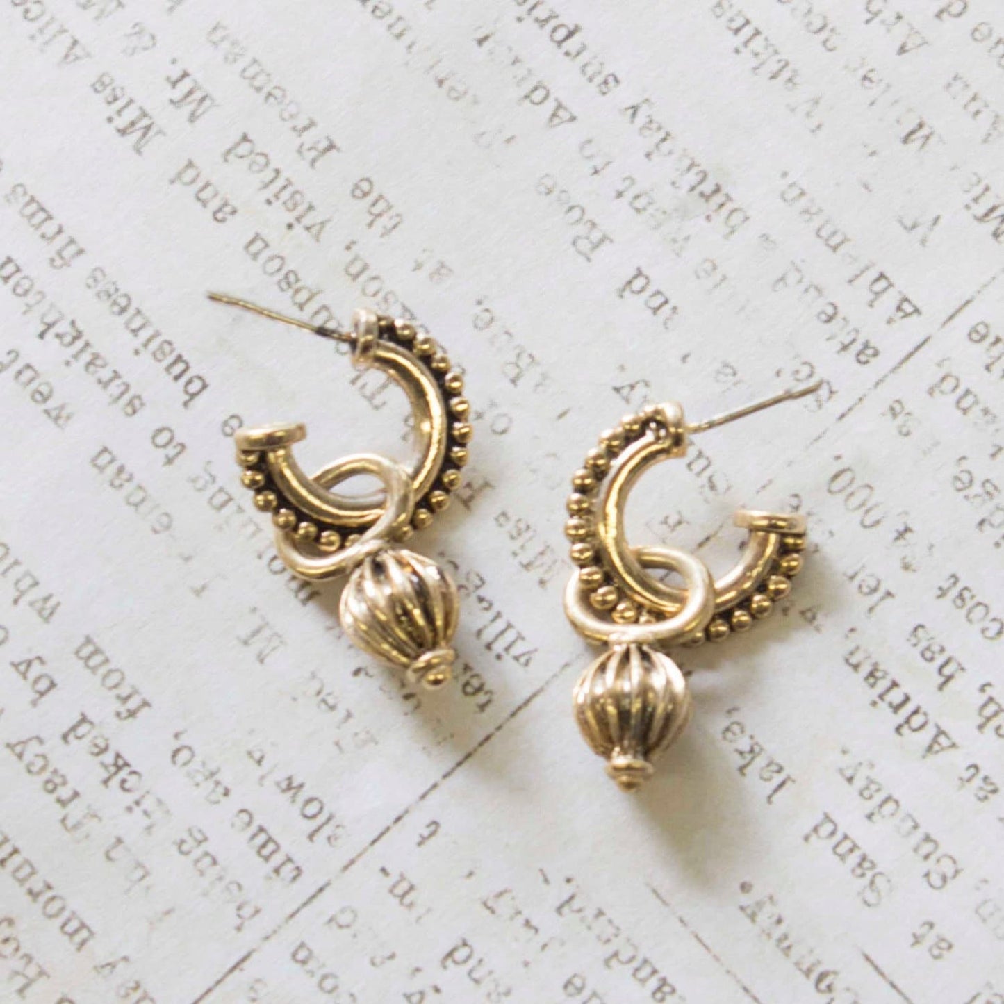 Vintage Earrings Oscar De La Renta Antique Gold Tone Textured Hoops with Removable Dangling Charms Womans Handmade Earrings #OS111