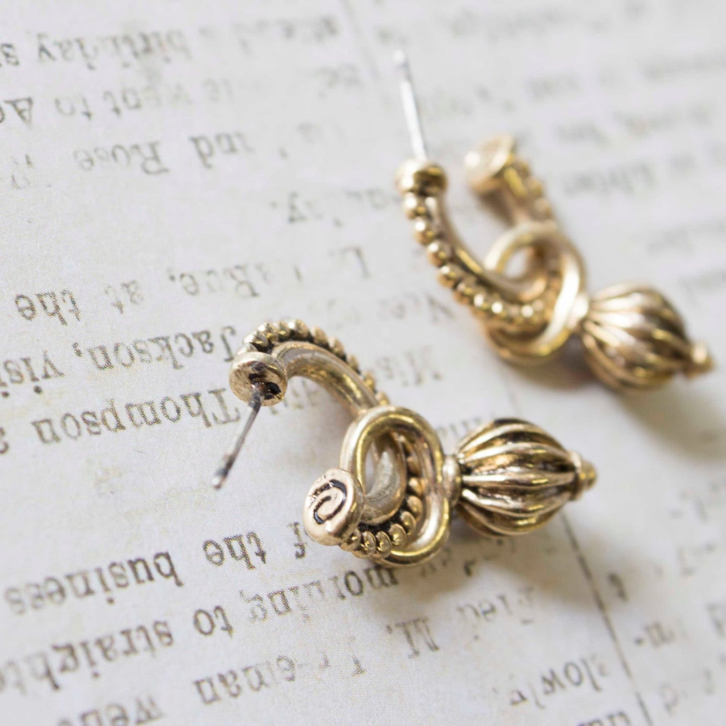 Vintage Earrings Oscar De La Renta Antique Gold Tone Textured Hoops with Removable Dangling Charms Womans Handmade Earrings #OS111