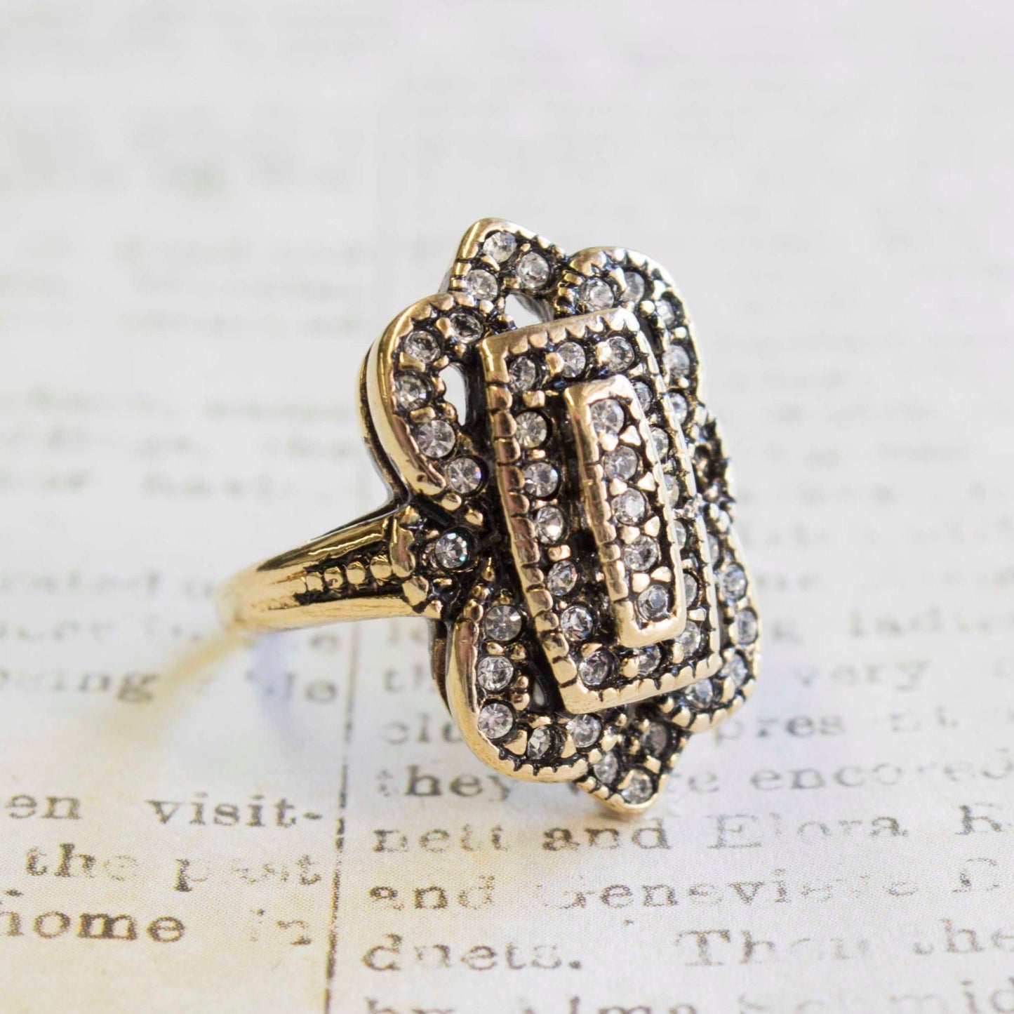 Vintage Antique 18k Gold Ring Clear Swarovski Crystals Made in USA #R1415 - Limited Stock - Never Worn