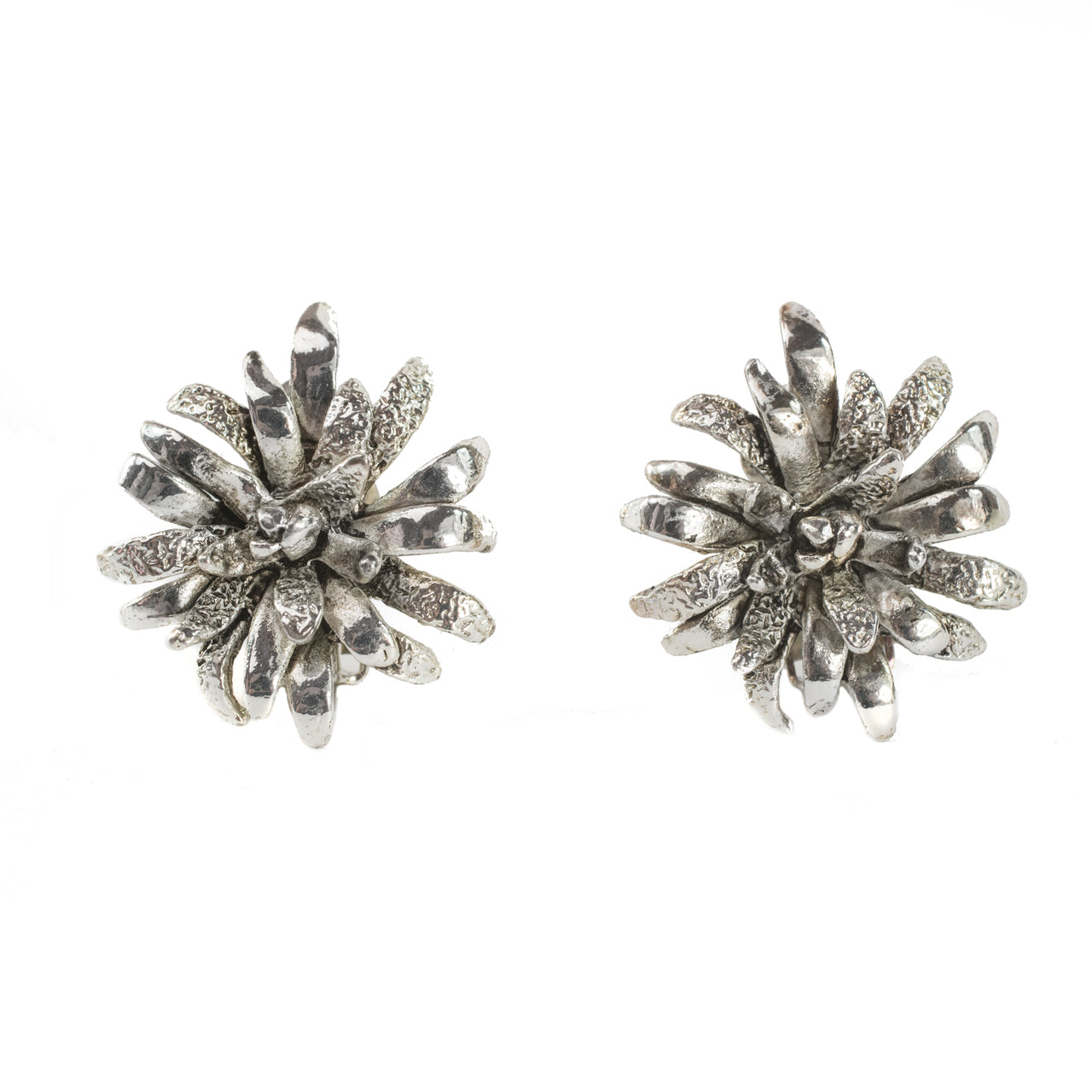 Vintage Earrings Oscar de la Renta Clip Earrings Silver Tone Flower