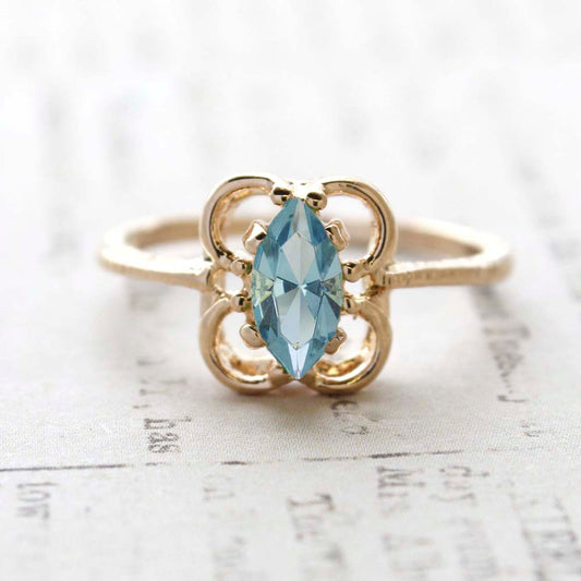 Vintage Jewelry Aquamarine Crystal Cocktail Ring Plated in 18k Gold Electroplate March Birthstone Made in the USA