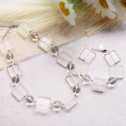 Vintage Oscar De La Renta Frosted & Clear Lucite Necklace Antique Elegant Lightweight