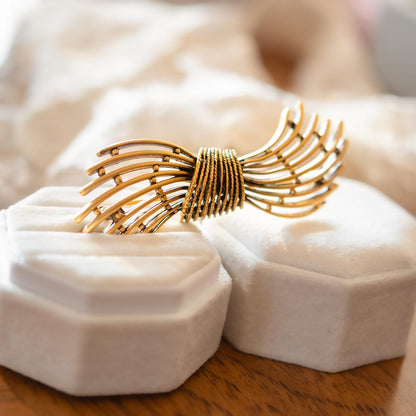 Vintage Oscar de la Renta Gold Swirl Brooch Yellow Gold Plated Designer Pin